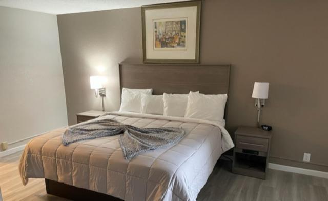 Whalers Inn And Suites Ню Бедфорд Екстериор снимка