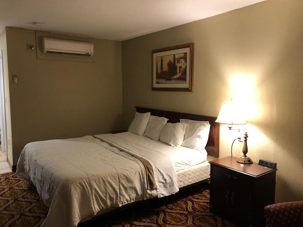 Whalers Inn And Suites Ню Бедфорд Екстериор снимка