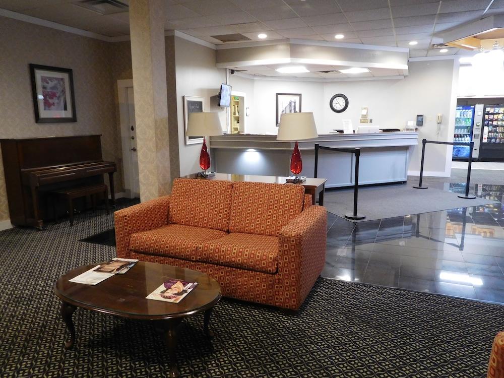 Whalers Inn And Suites Ню Бедфорд Екстериор снимка