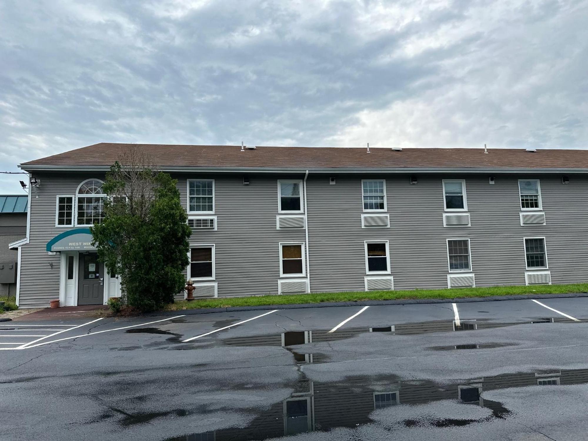 Whalers Inn And Suites Ню Бедфорд Екстериор снимка