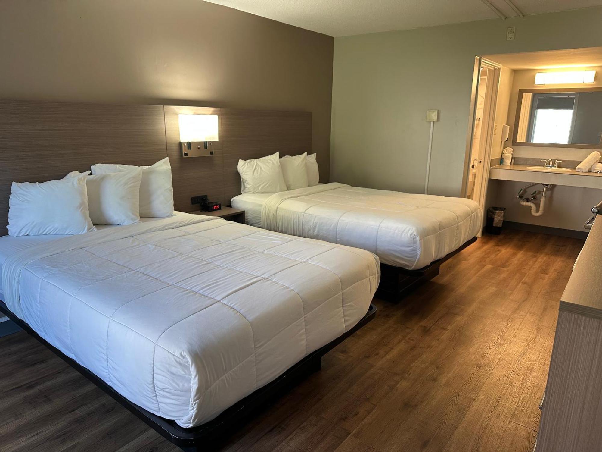 Whalers Inn And Suites Ню Бедфорд Екстериор снимка